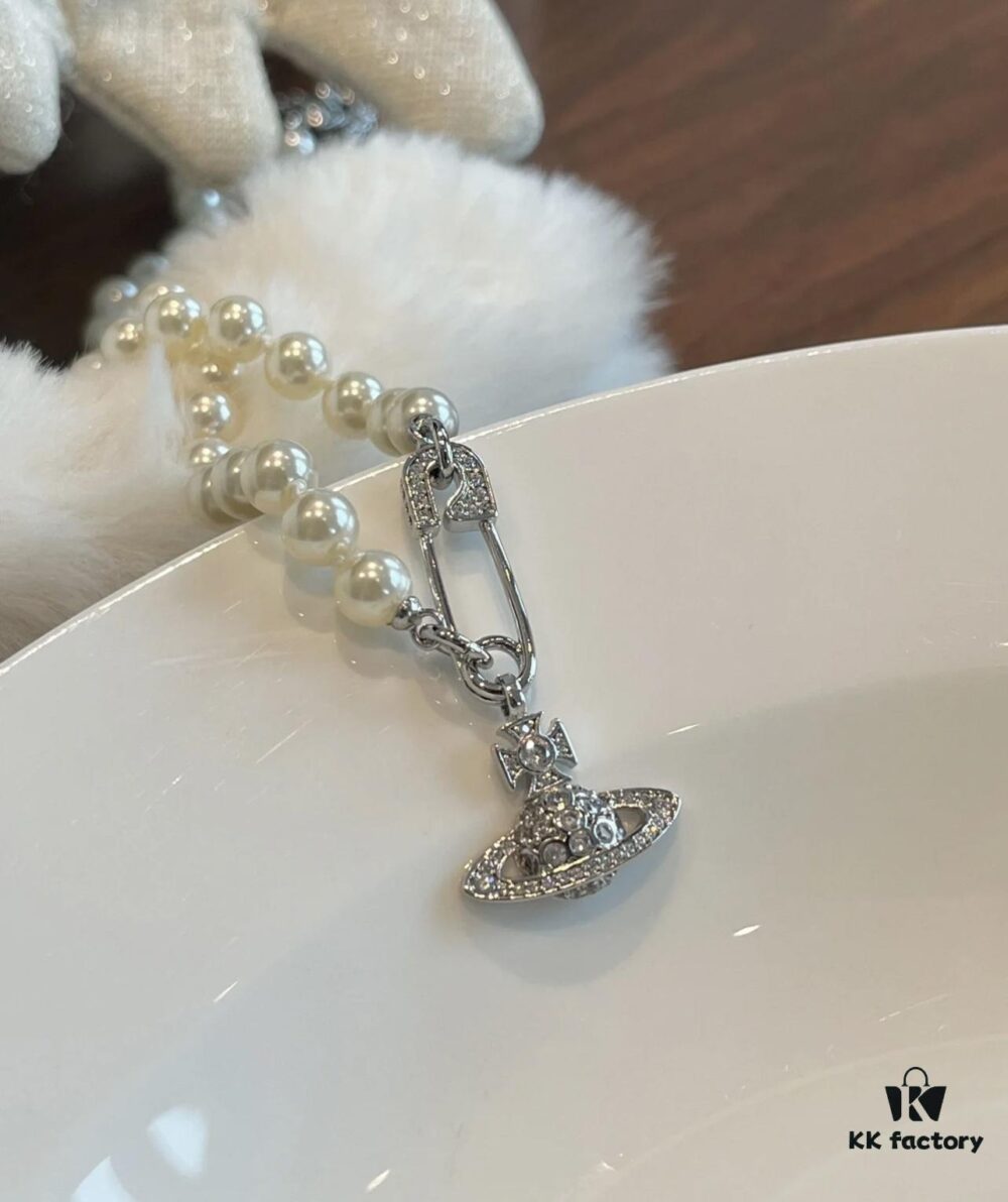 Pearl Pin Necklace Super Sparkling