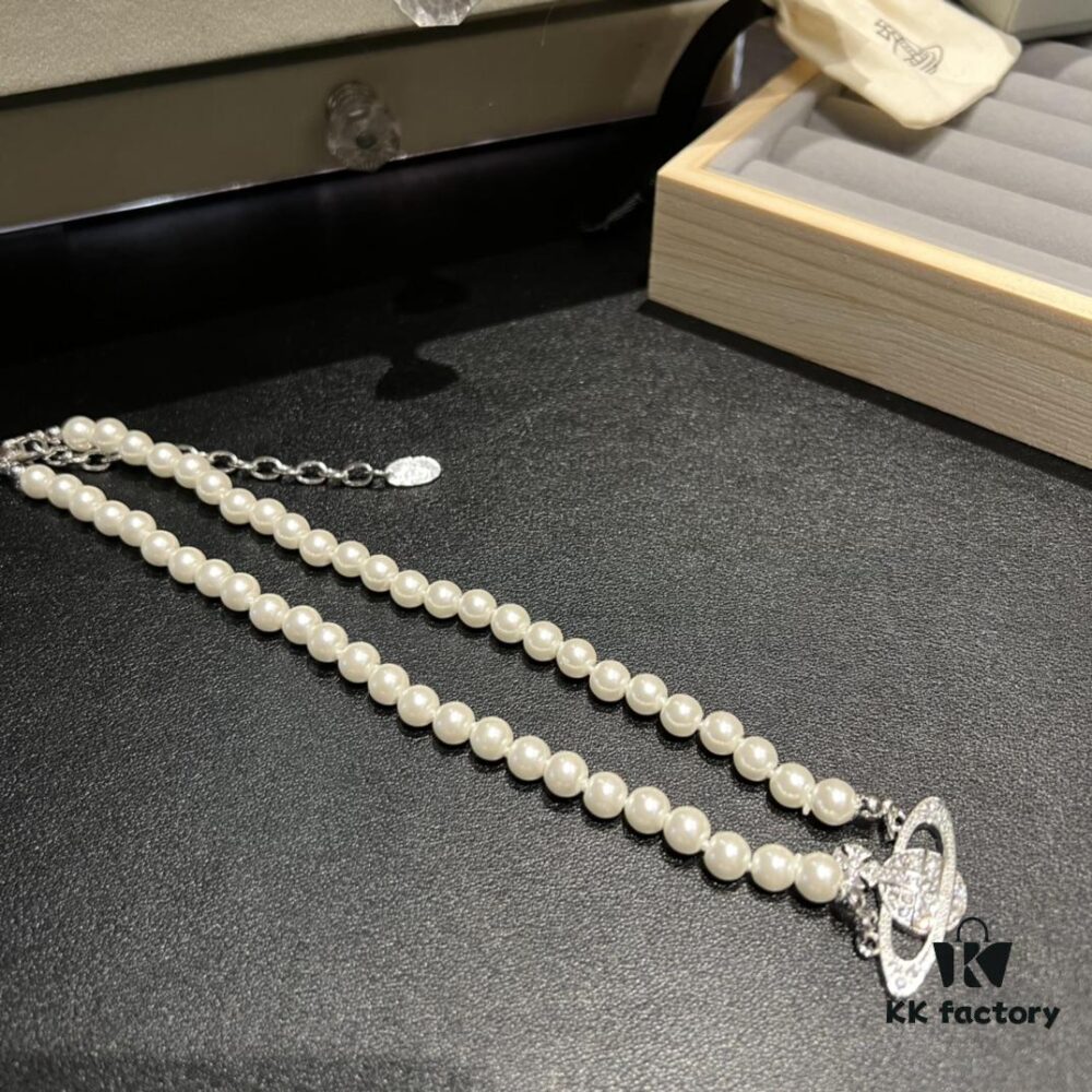 Single Saturn Necklace (Without Pin)