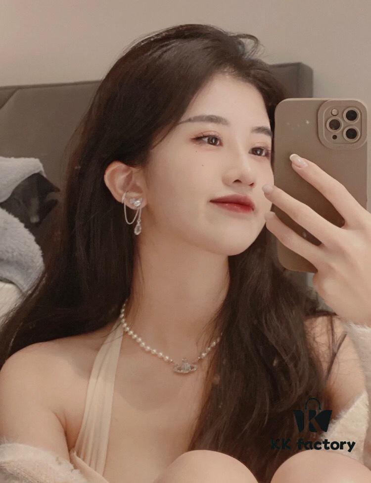 Lisa Celebrity Same Style Saturn Series Jewelry, Wearing It Makes You More Beautiful and Lucky