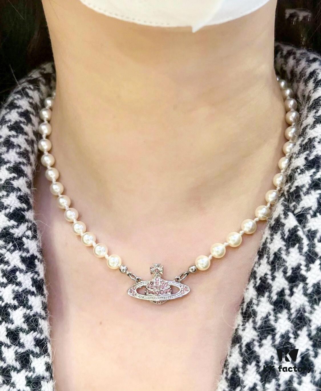 Vivienne Westwood Saturn Pearl Set - Beautiful and Timeless Jewelry