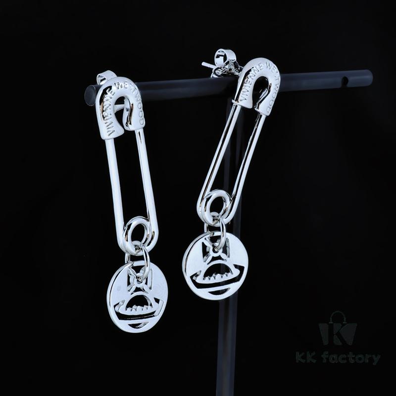 West Queen Wire Cut Round Pendant - Pin Earrings in Silver