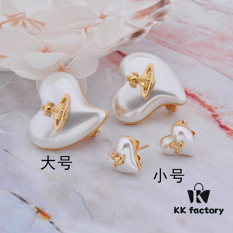 Vivienne Westwood Large Resin Heart Earrings - Gold