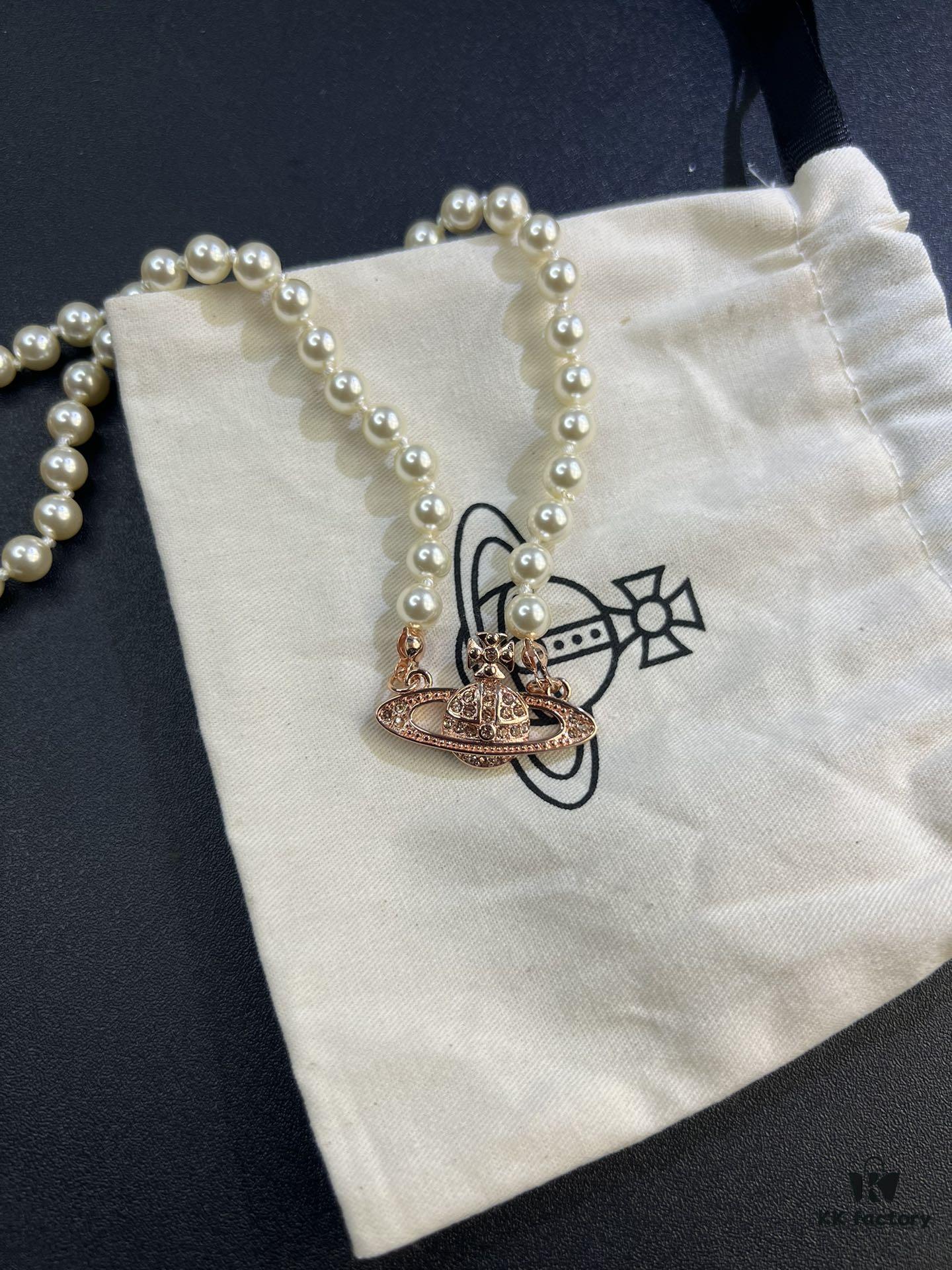 West Queen Rose Gold Saturn Pearl Necklace