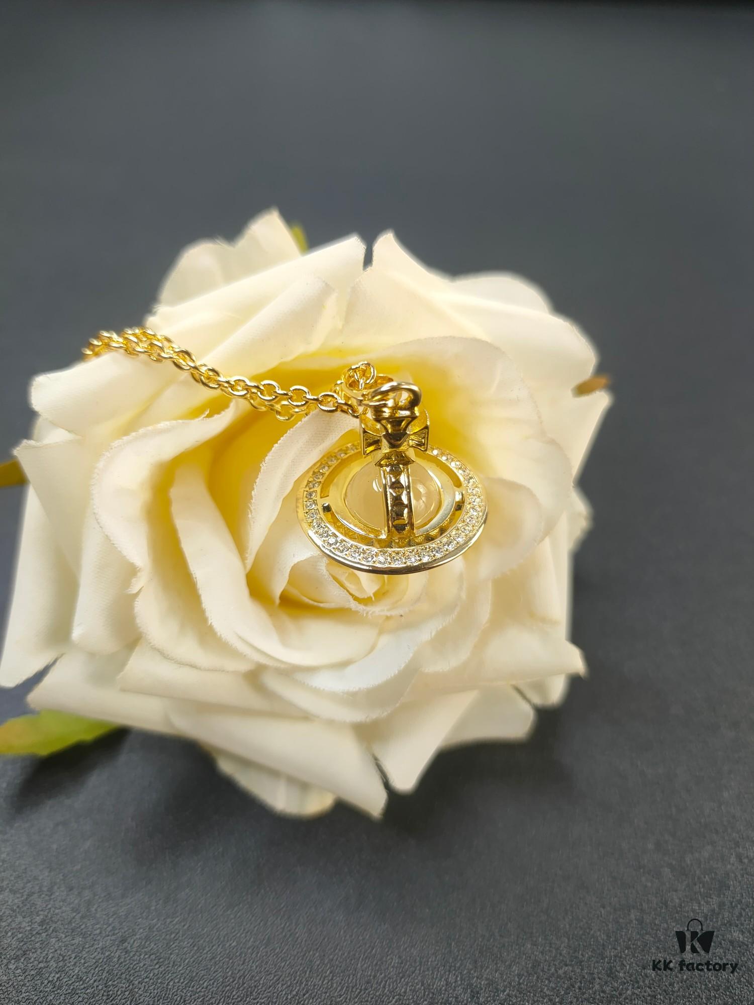 West Queen Earth Planet Series