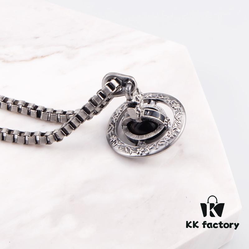 West Grandma Small Antique Silver 3D Carved Necklace - Black Beads