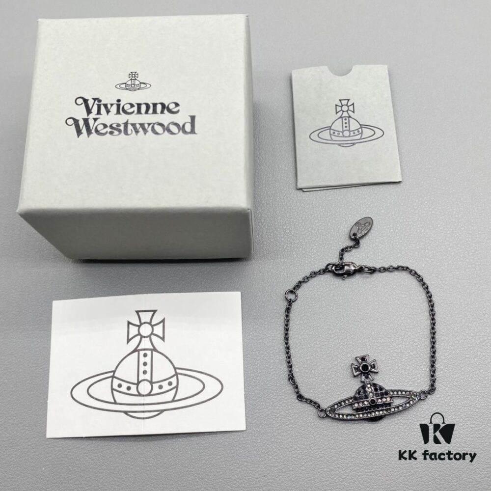 Vivienne Westwood Saturn Necklace