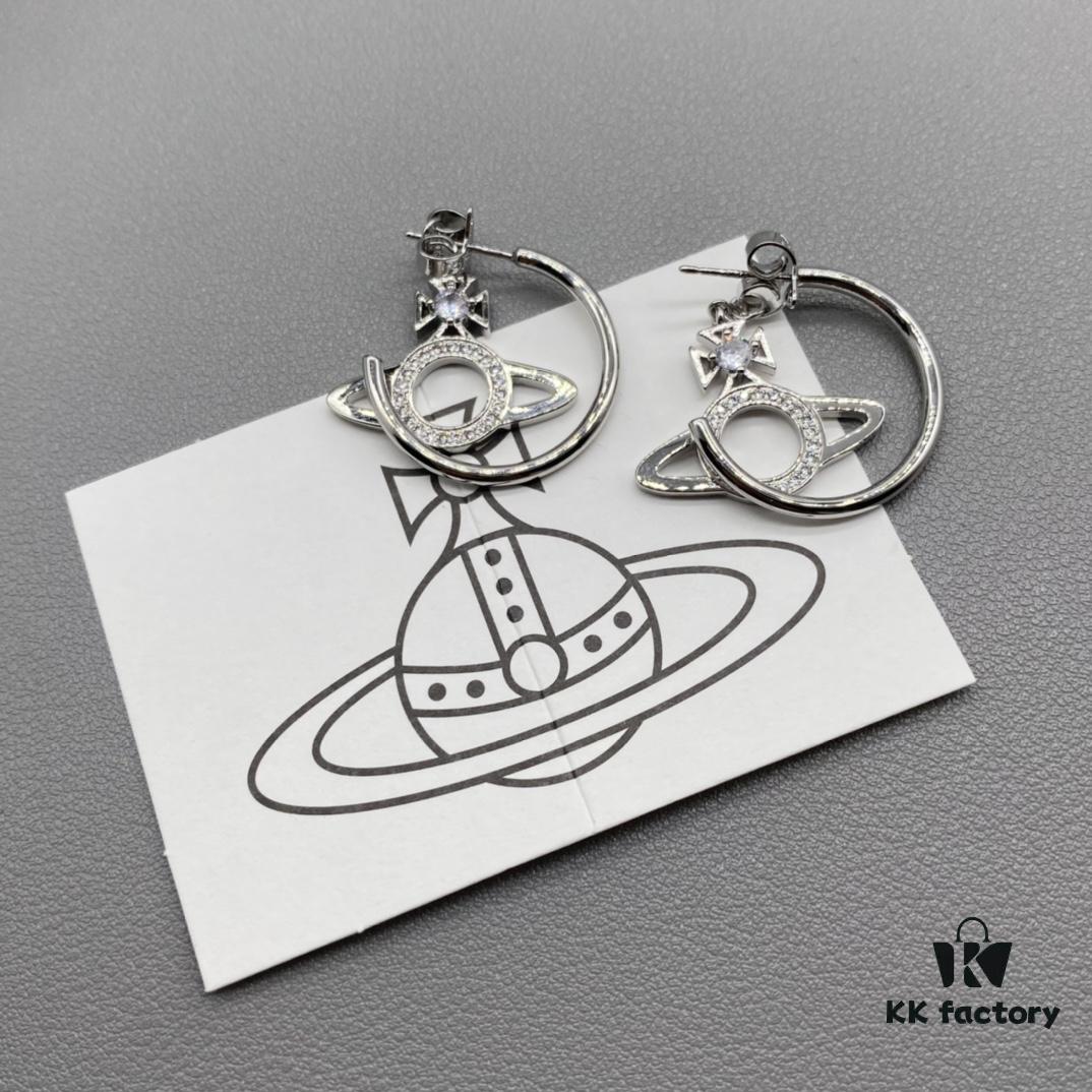 Vivienne Westwood Saturn Necklace