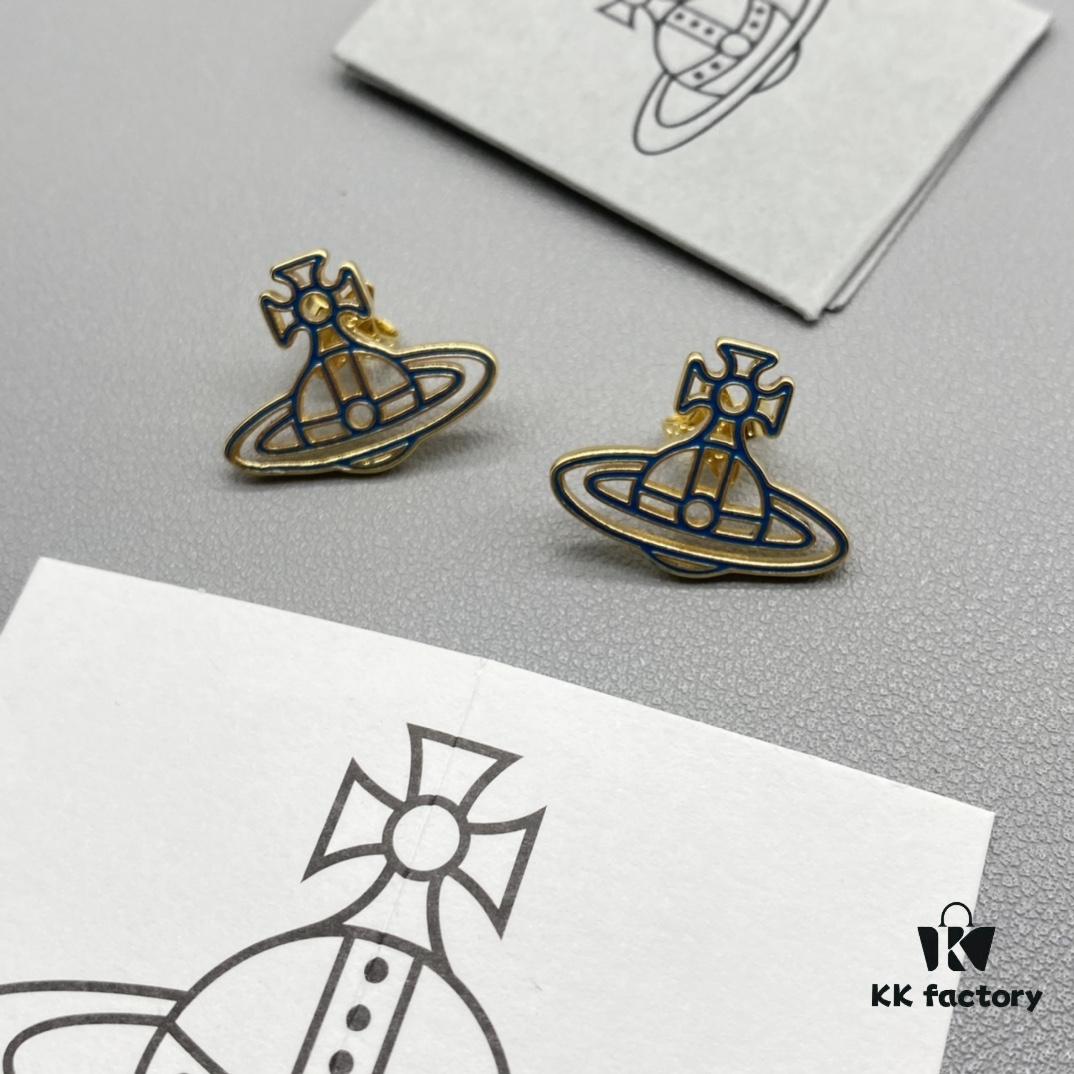 Vivienne Westwood Saturn Necklace