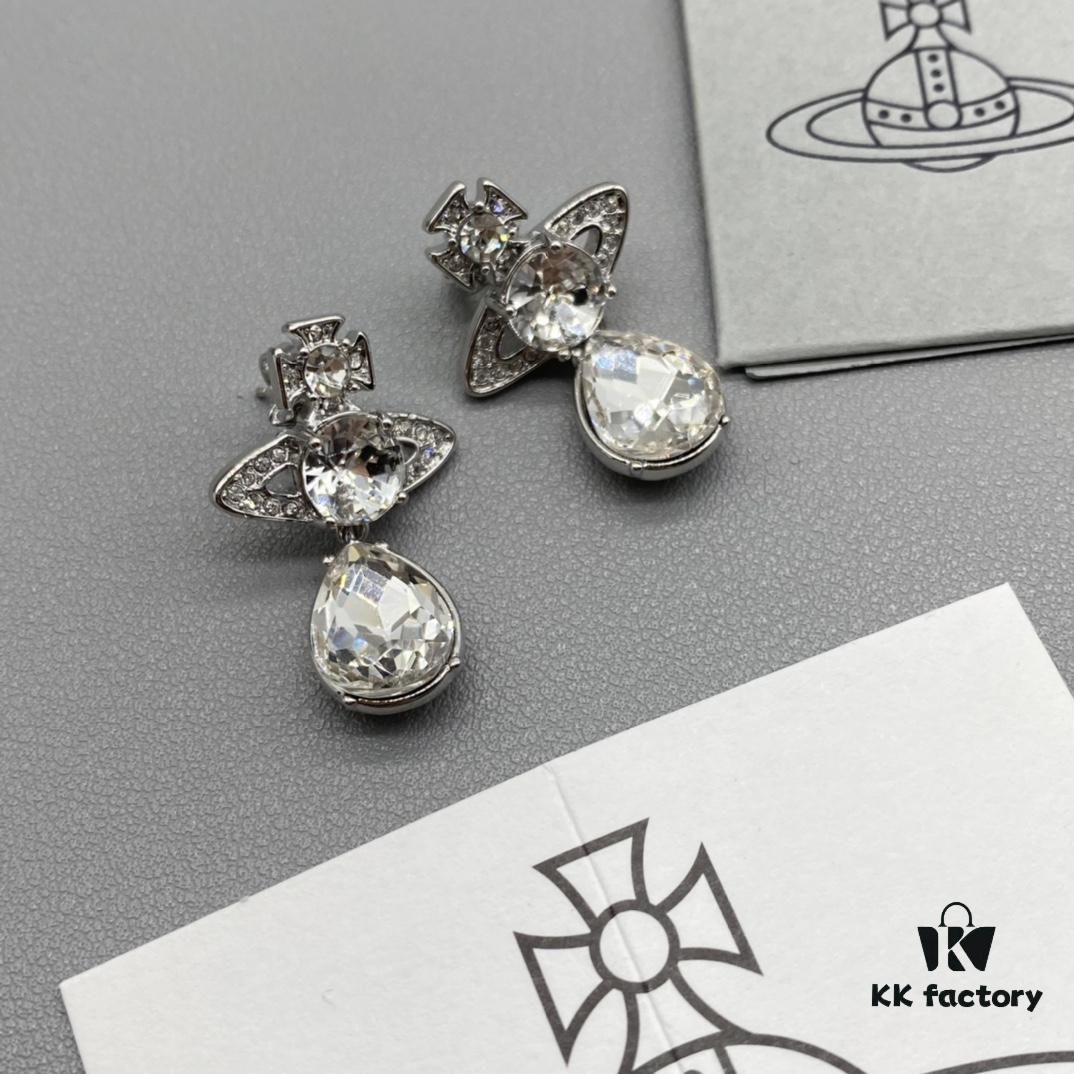 Vivienne Westwood Saturn Necklace