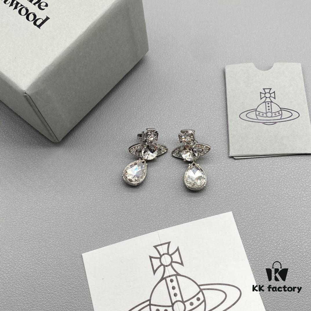 Vivienne Westwood Saturn Necklace