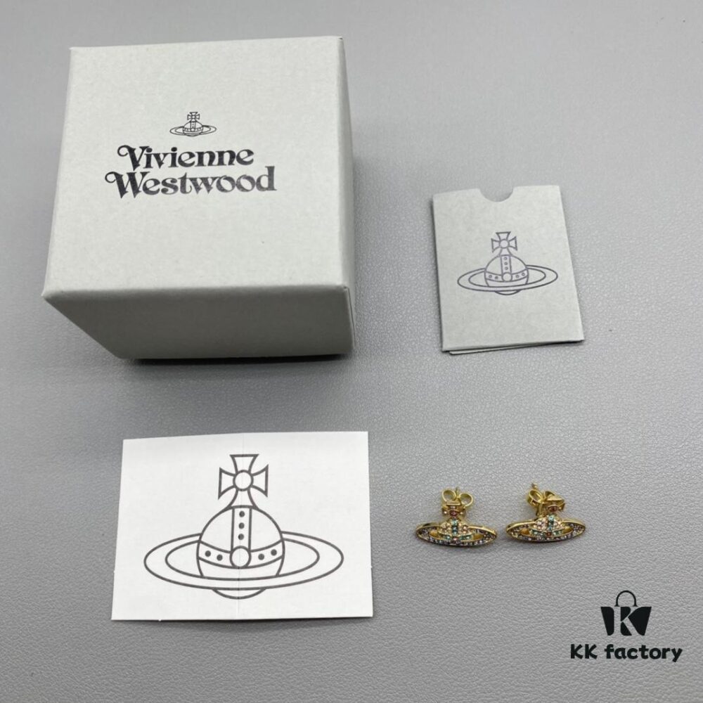 Vivienne Westwood Saturn Necklace