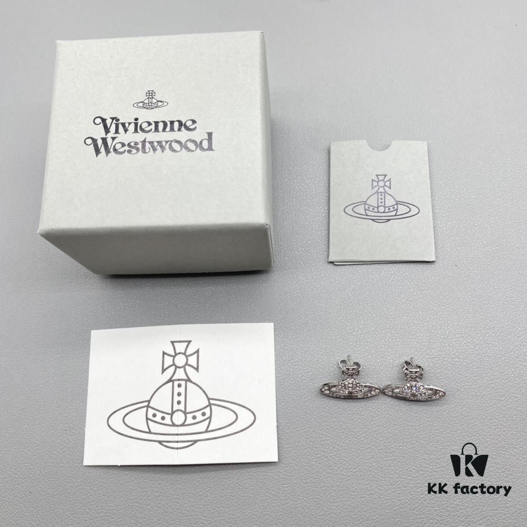 Vivienne Westwood Saturn Necklace