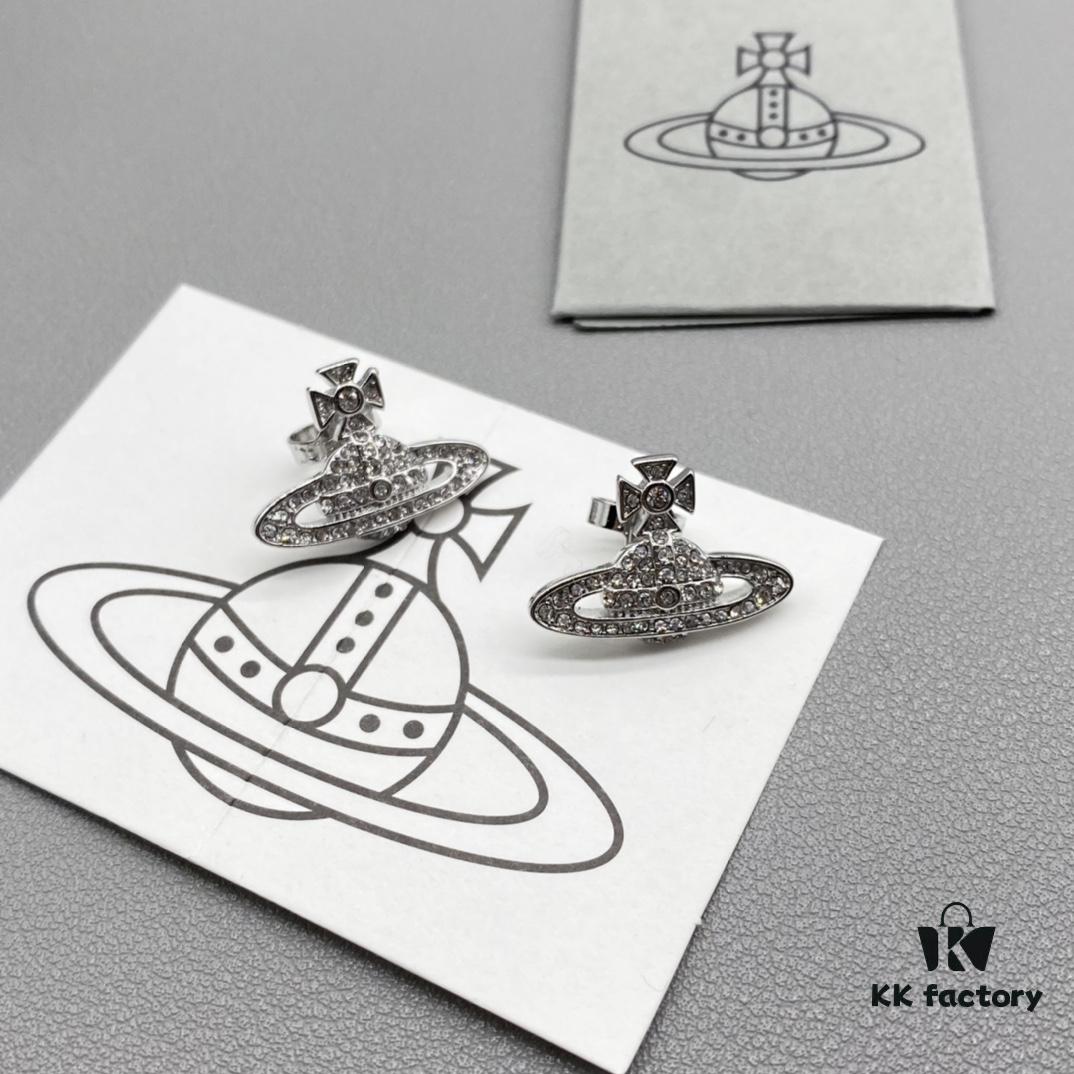 Vivienne Westwood Saturn Necklace