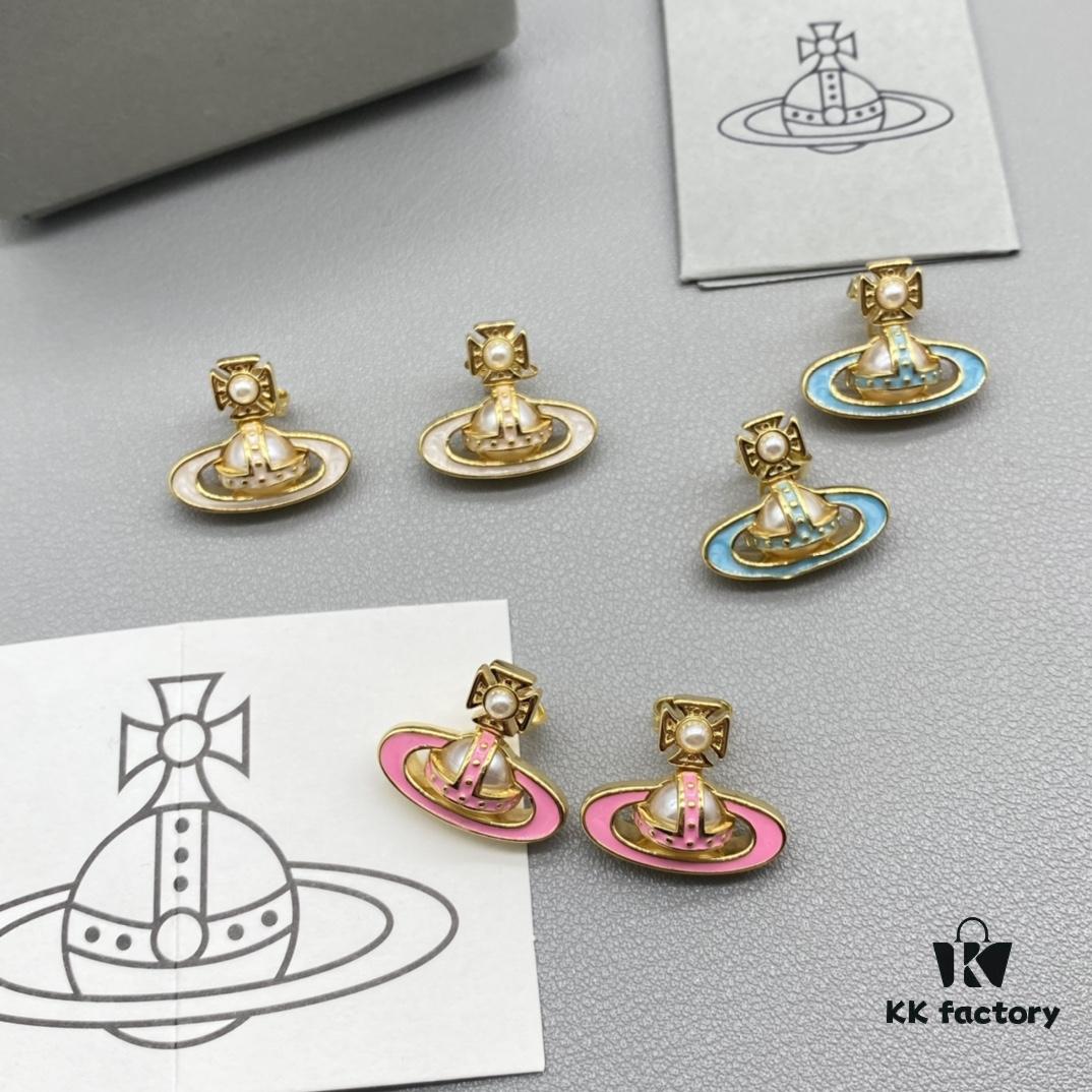 Vivienne Westwood Saturn Necklace