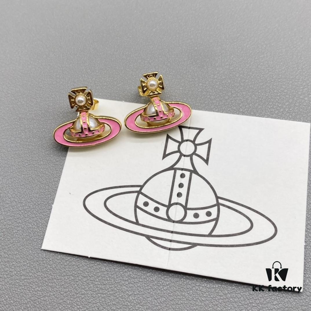 Vivienne Westwood Saturn Necklace