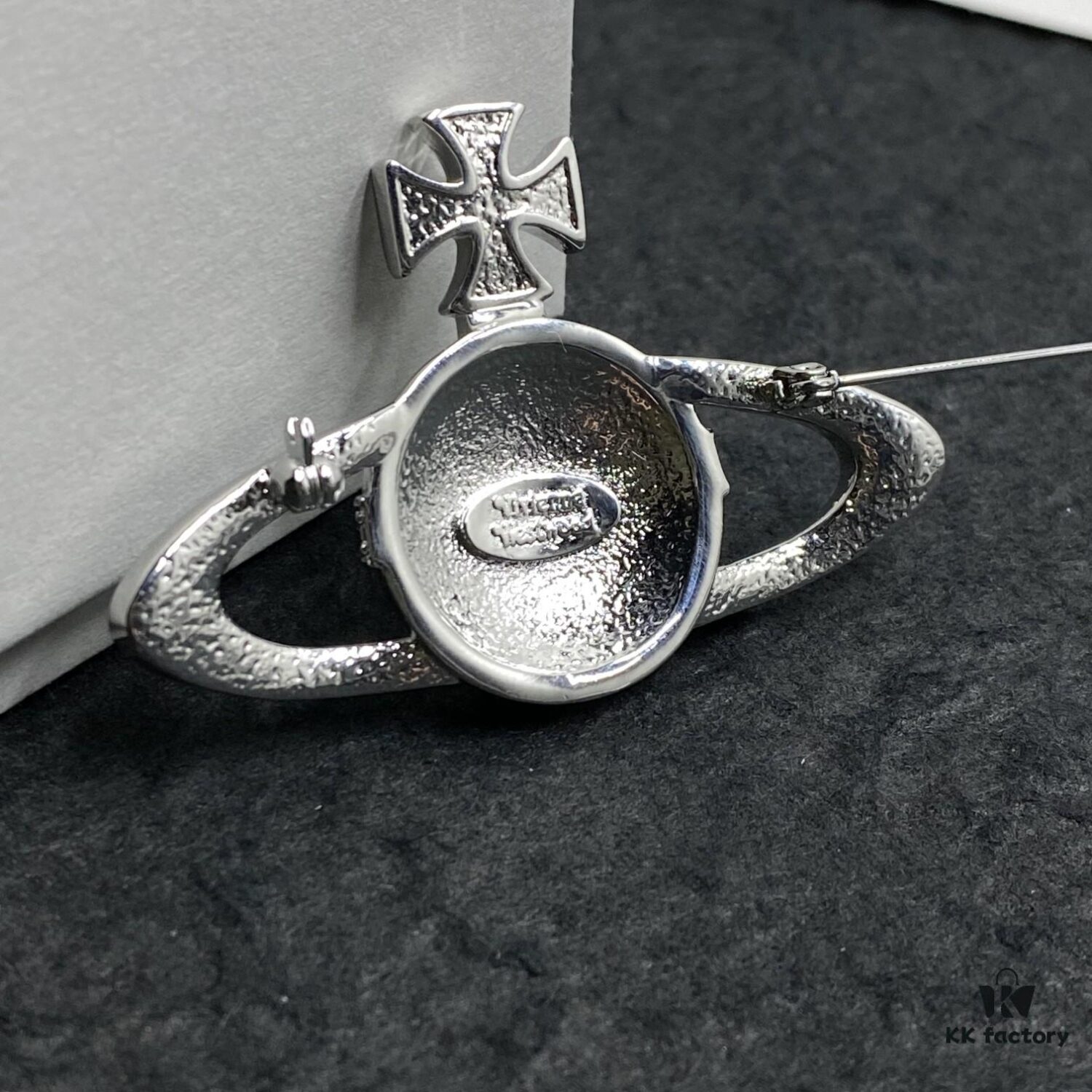 West Queen Saturn Brooch