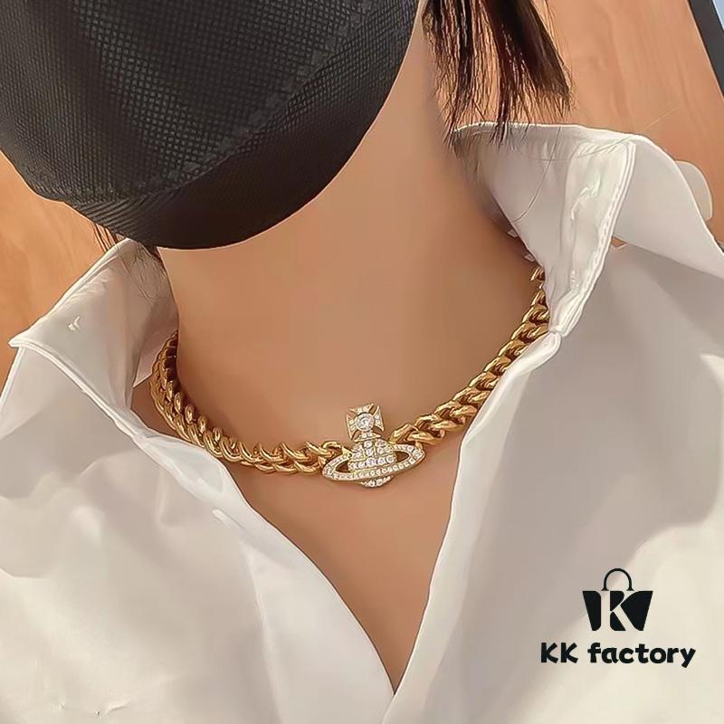 West Queen Full Diamond Magnetic Single-Layer P-Corner Chain Necklace - Gold