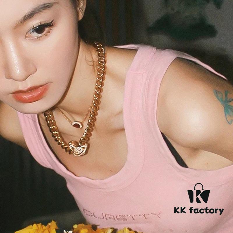 West Queen Full Diamond Magnetic Single-Layer P-Corner Chain Necklace - Gold