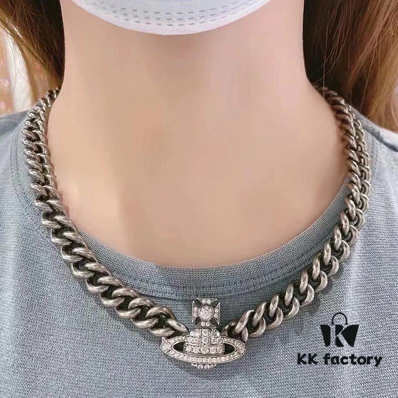 West Grandma Full Diamond Magnetic Single-Layer P-Shaped Link Necklace - White Gold Color