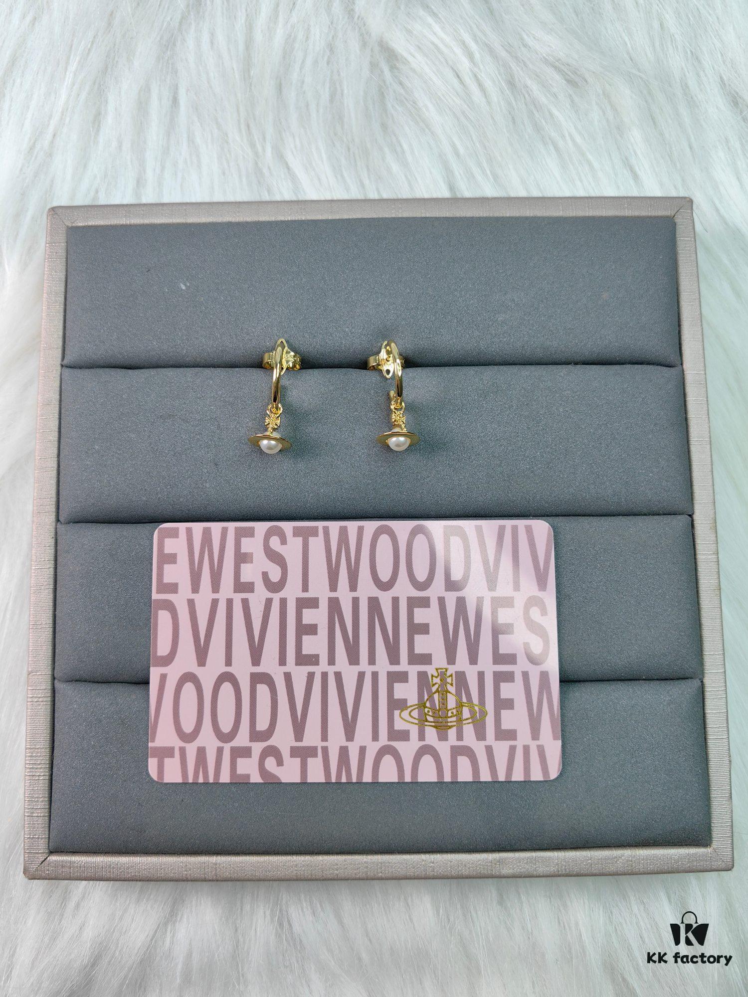 West Queen Mini Pearl Earrings