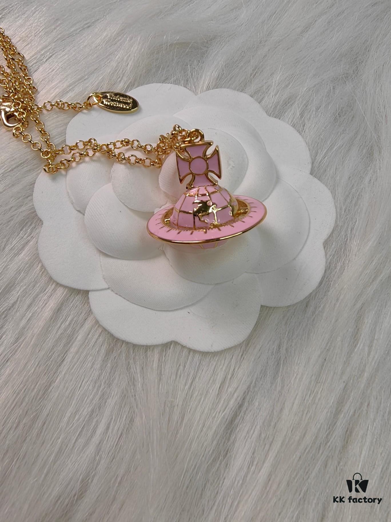 Westminster Globe Necklace in Gold Pink