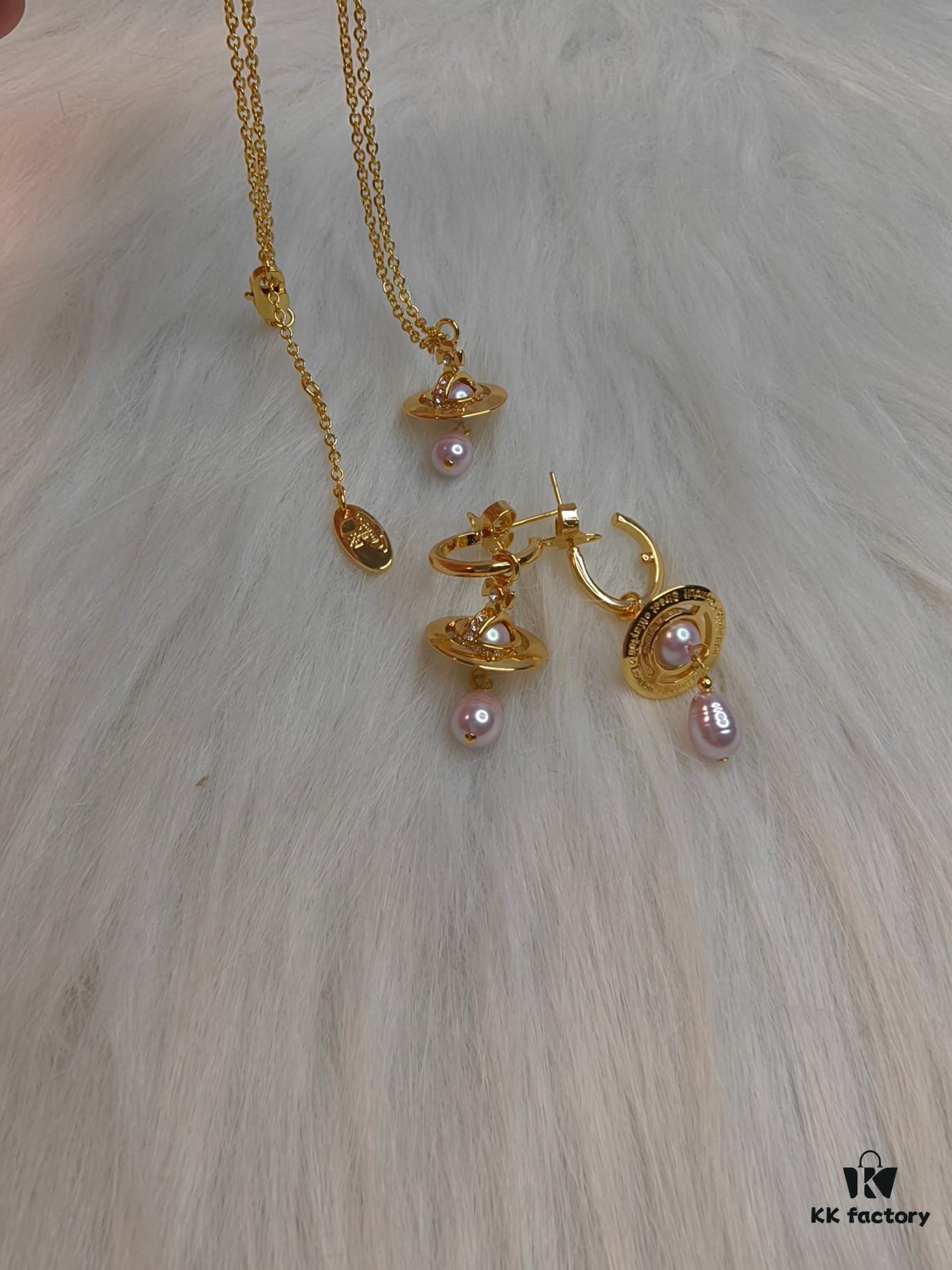 West Queen Baroque Single-Layer 3D Stud Earrings - Gold Purple Beads