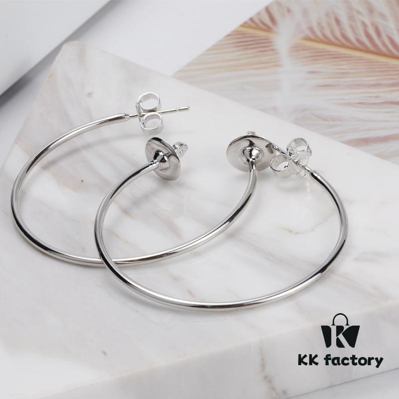 West Queen Large 3D Saturn Hoop Earrings 4CM Silver
