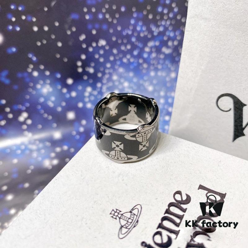 West Queen Saturn Glossy Ring - Silver Black