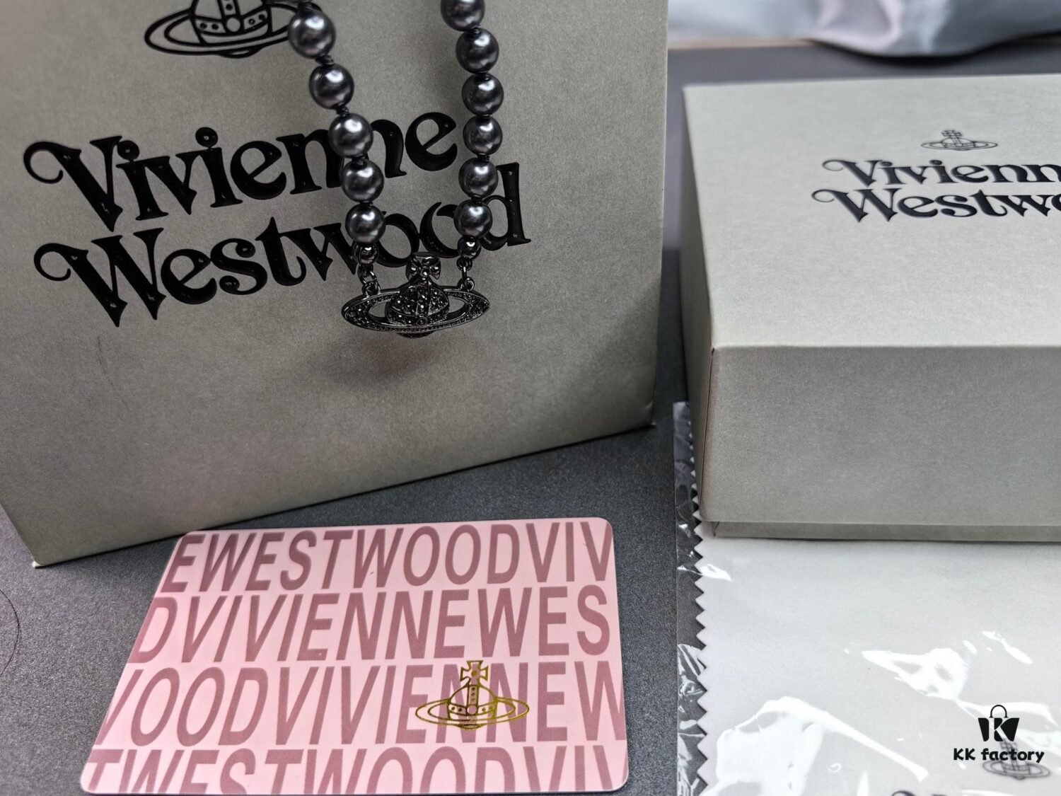 Vivienne Westwood Black Gun Color Saturn Pearl Necklace