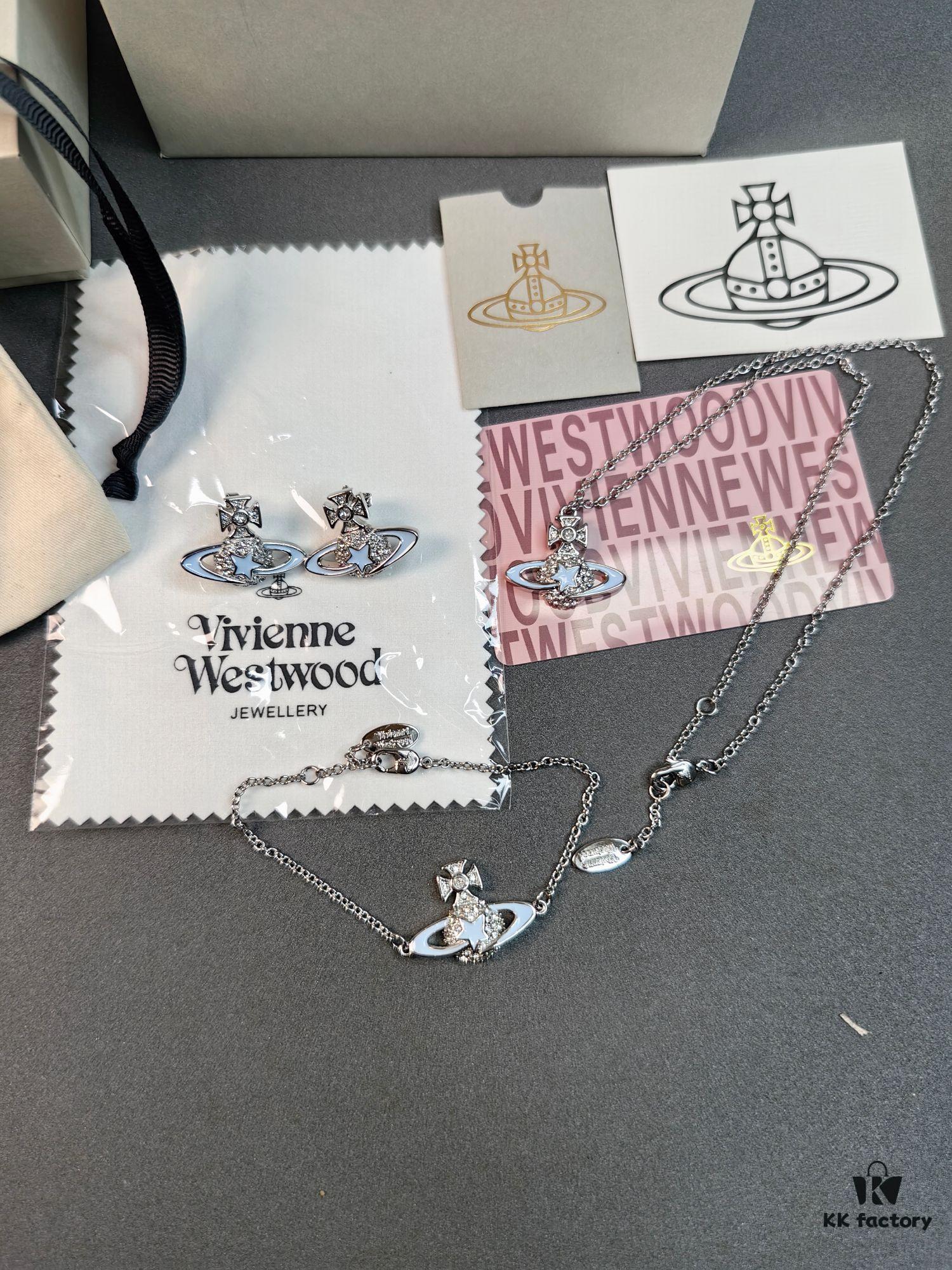 West Queen Pentagram Resin Necklace, Bracelet, and Earring Set