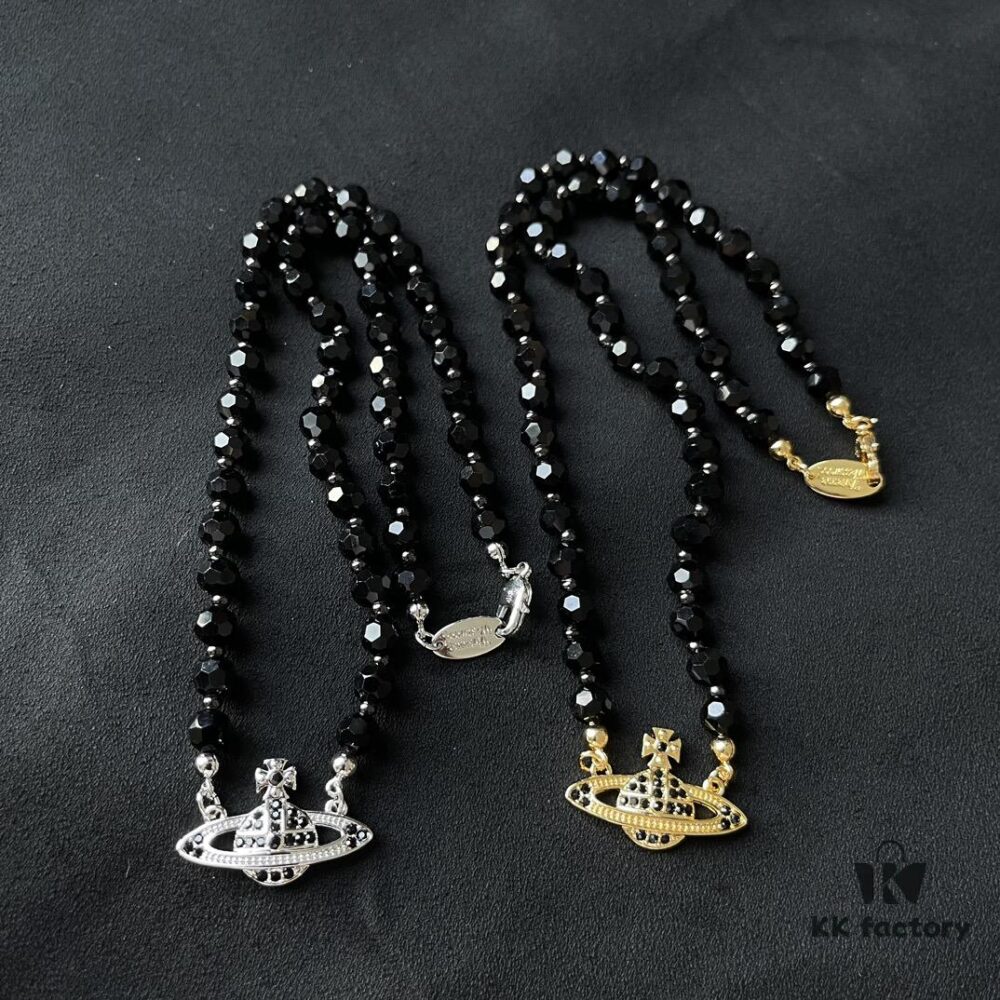 West Grandma Black Pearl Saturn Necklace