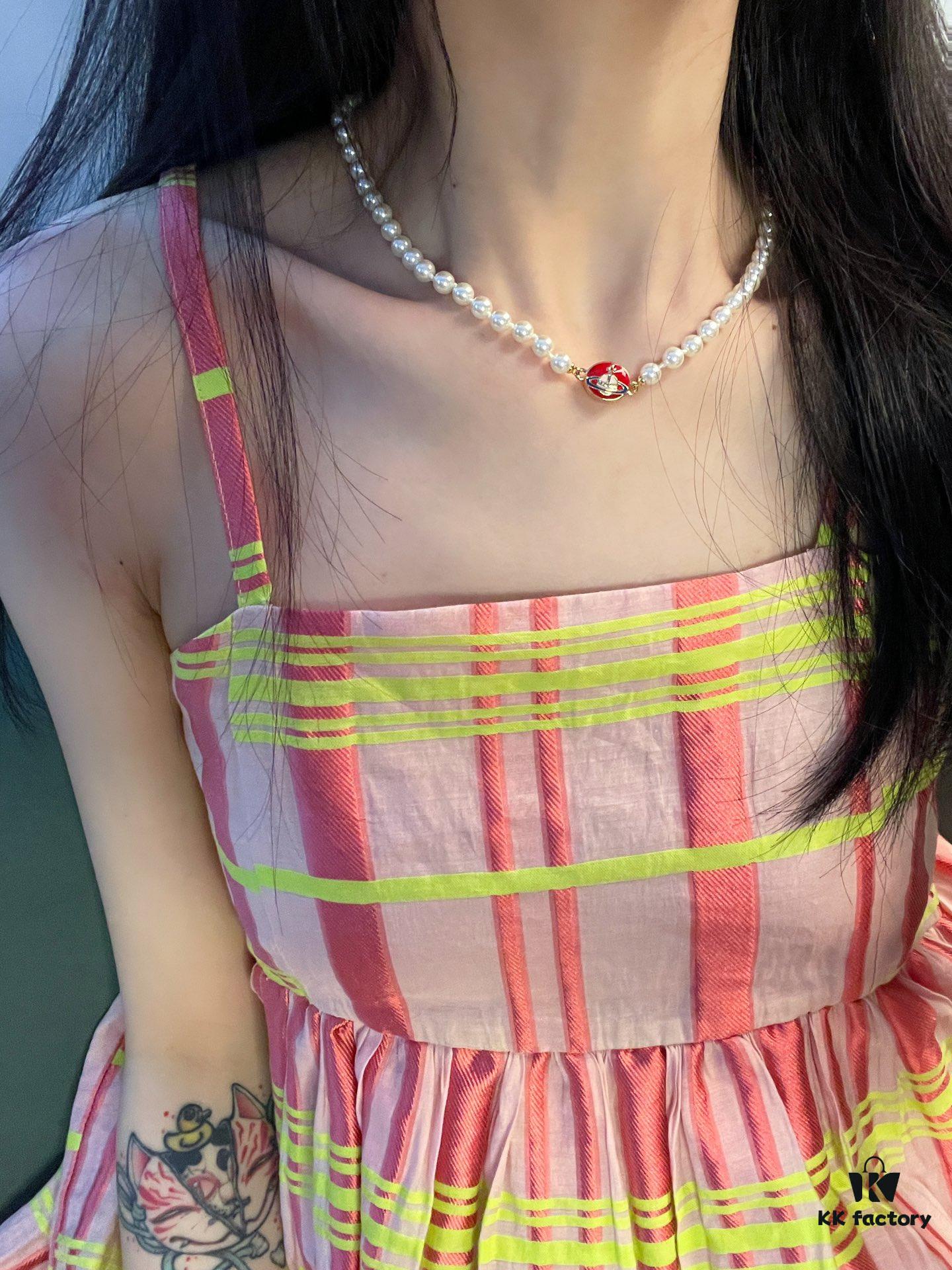 West Grandma Lisa's Same Style Ceramic Necklace