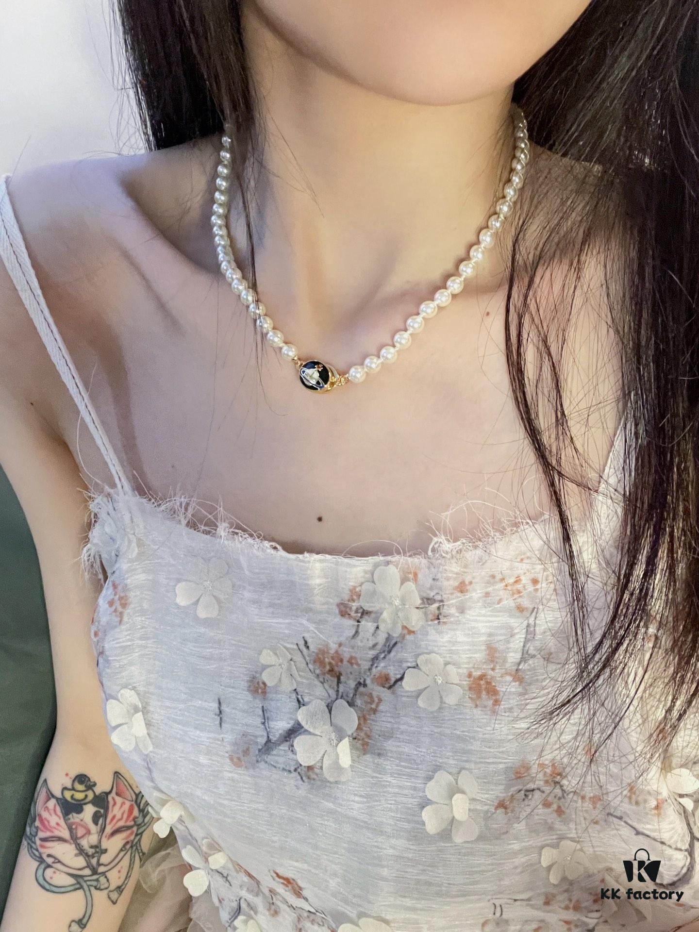 West Grandma Lisa's Same Style Ceramic Necklace