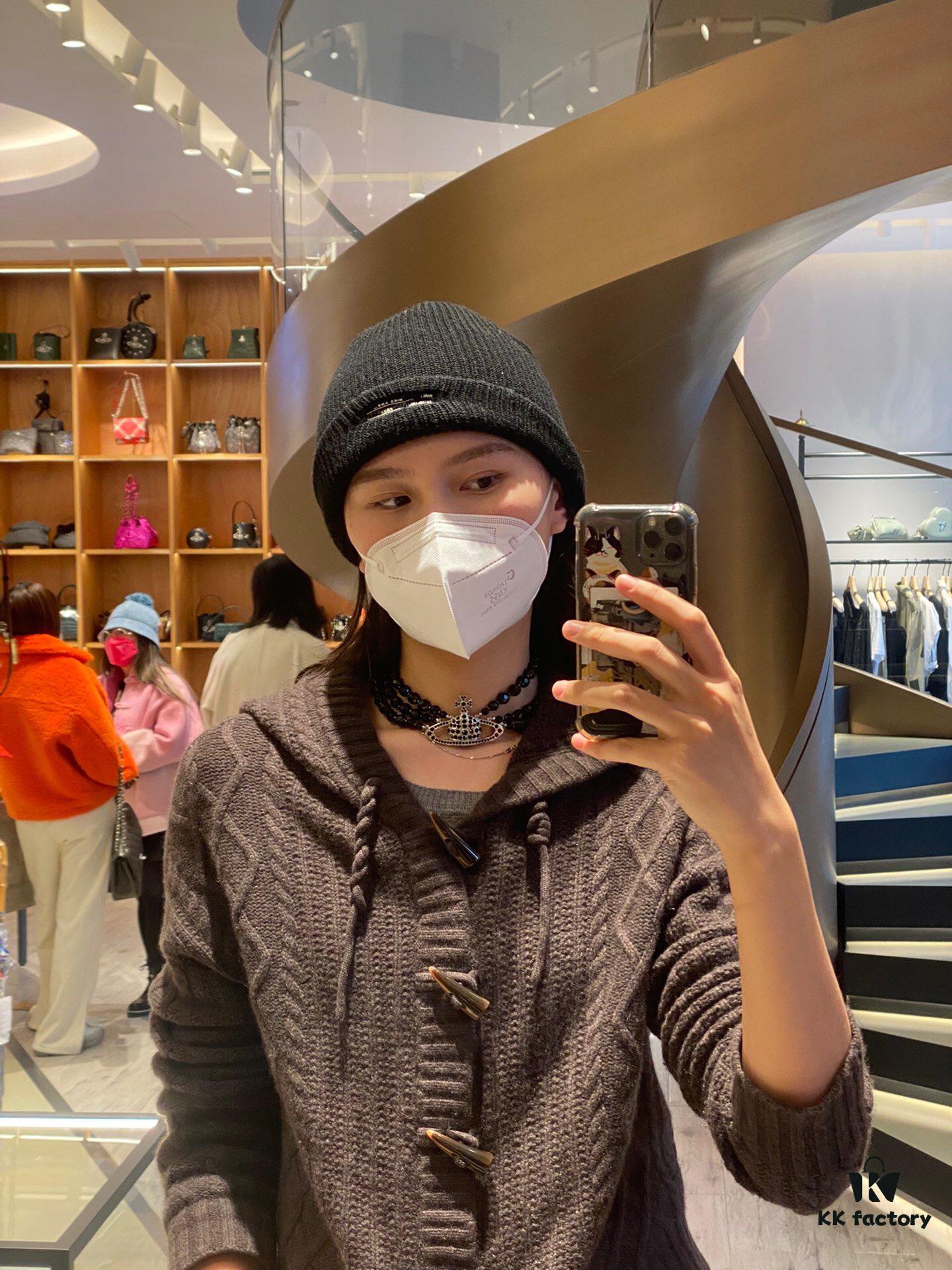 Vivienne Westwood 【Three-Layer Black Pearl Saturn Choker】 Neck Chain