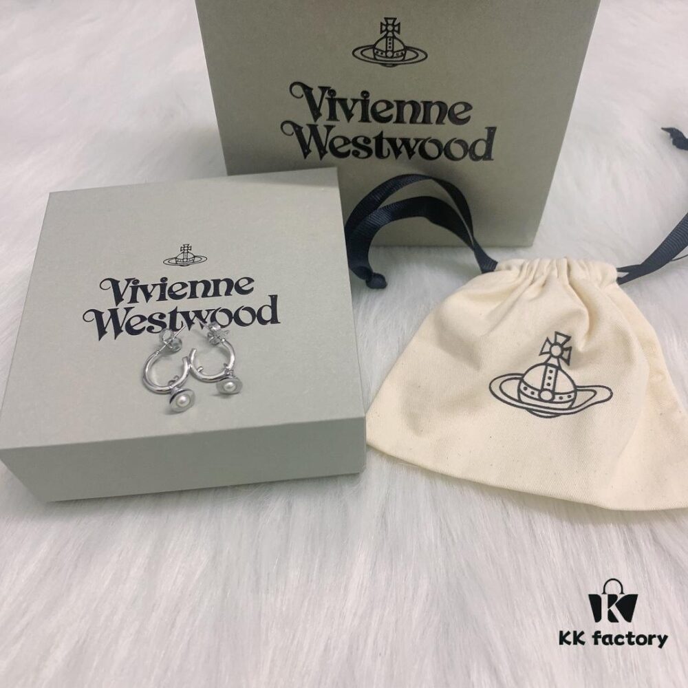 West Queen Mini 3D Saturn Stud Earrings