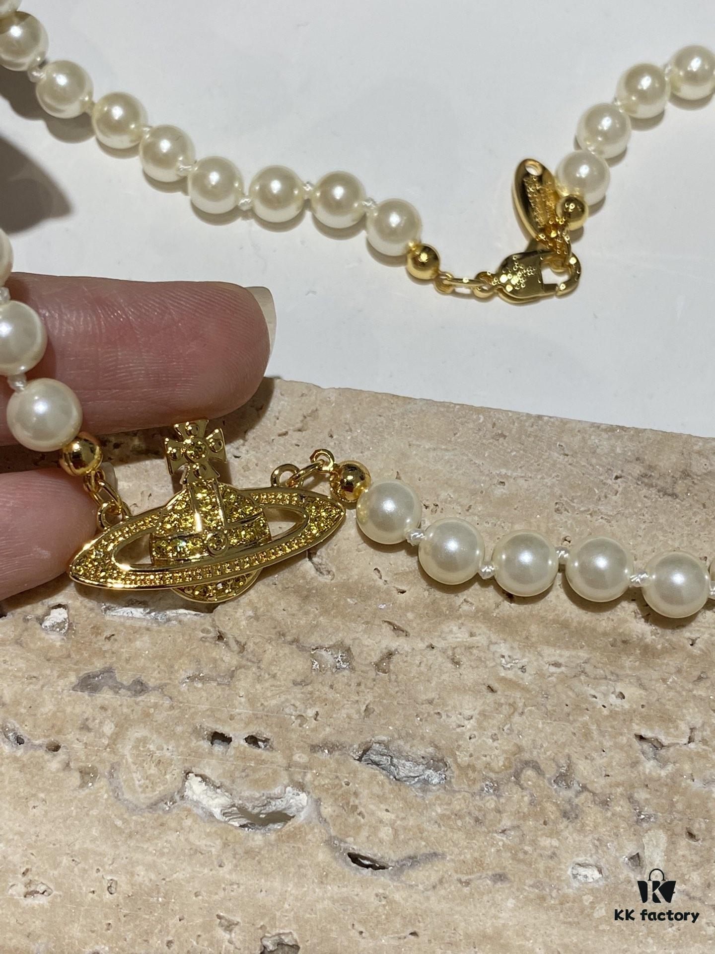 Saturn | Vivienne Westwood Jewelry Pearl Necklace in Gold