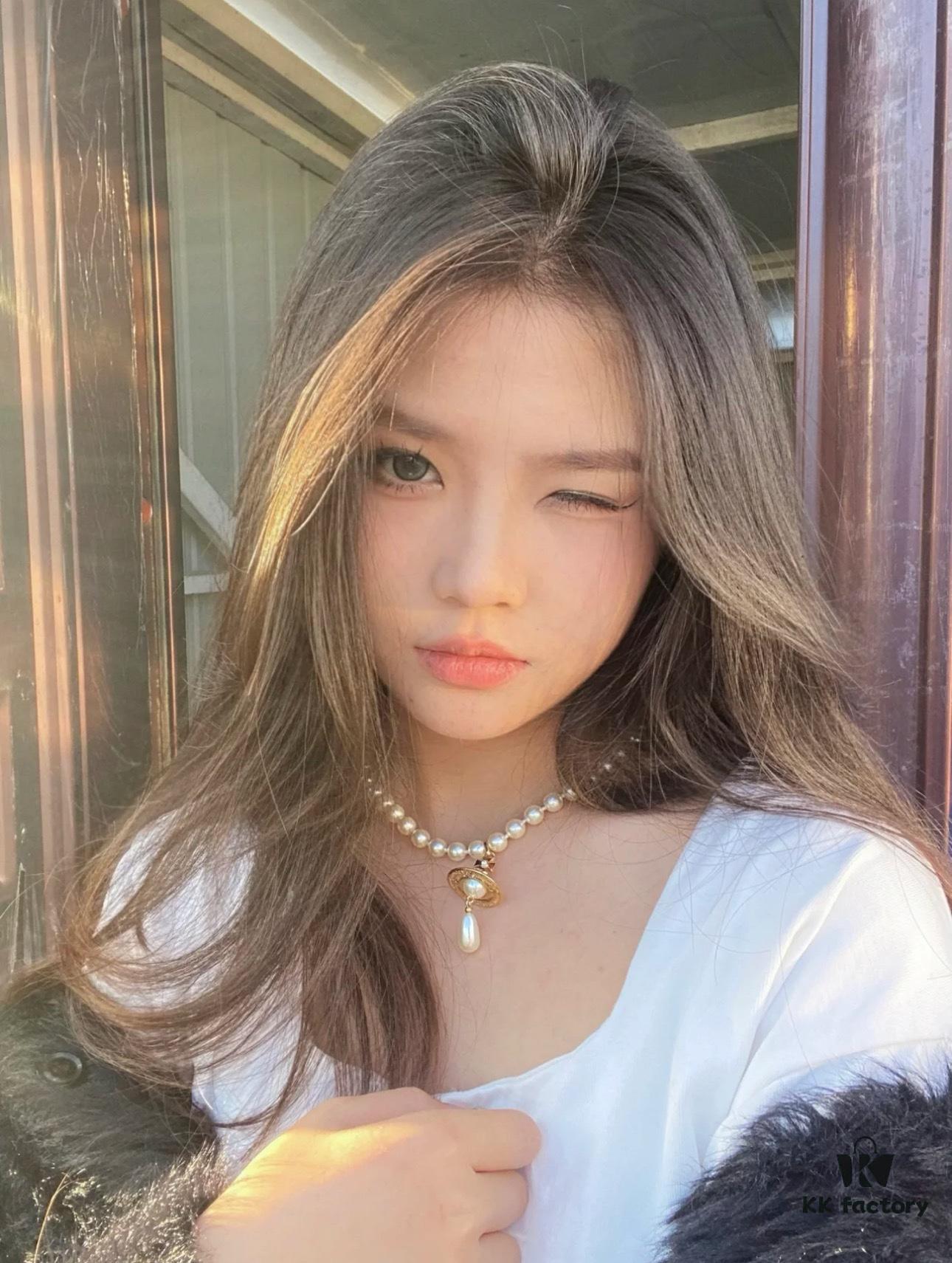 Vivienne Westwood Golden Saturn ORB Pearl Necklace