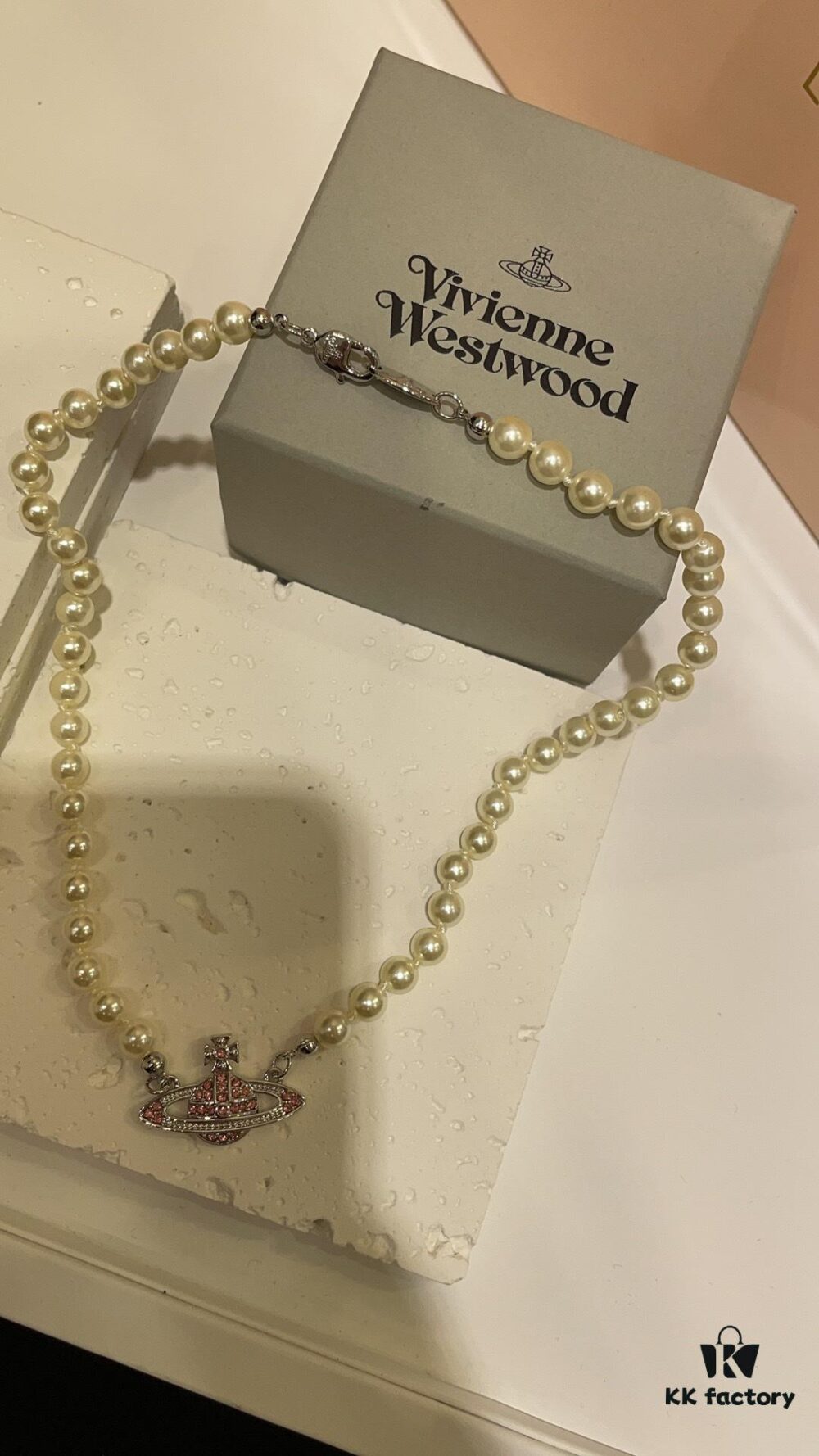 New Arrival Today 🆕 Vivienne Westwood Pink Diamond Saturn Pearl Necklace in Silver