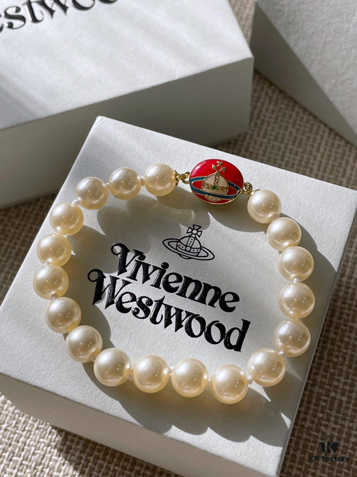 Vivienne Westwood Enamel Pearl Bracelet – Magnetic Clasp, Reversible Design, Six New 2023 Colors Available