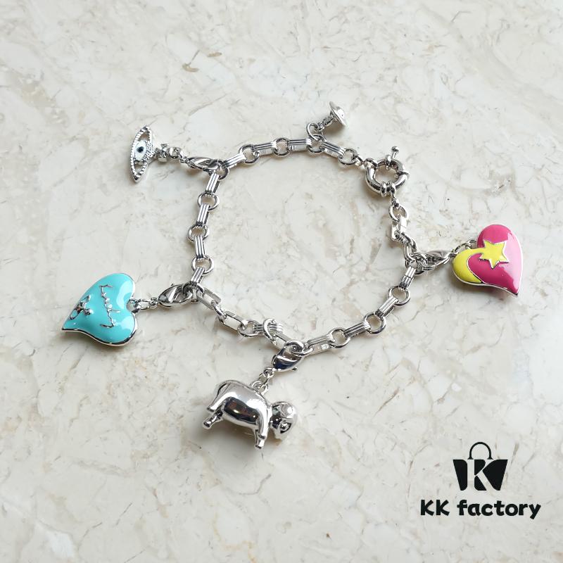 Westcott Little Pig Heart Eyes Bracelet