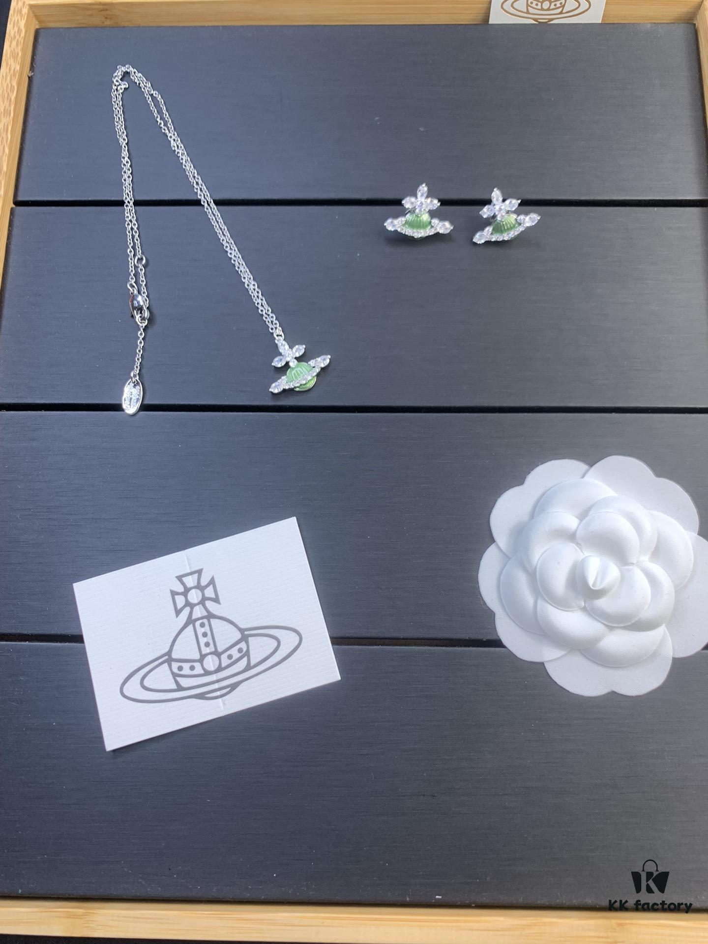 West Queen Satin Paint Vertical Stripe Saturn White Gold Green Rose Gold Pink Set