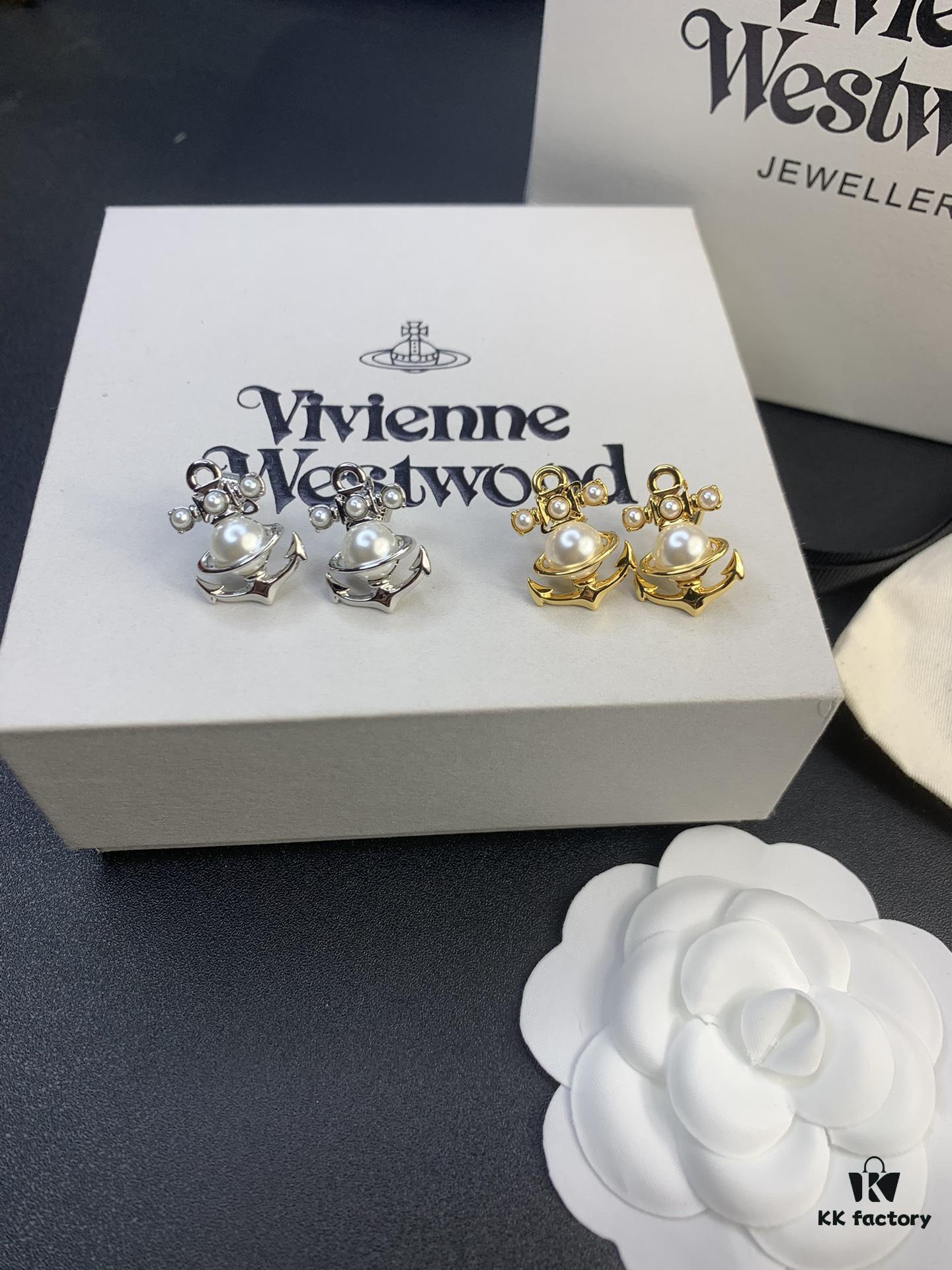 West Queen Cat Boat Pearl Stud Earrings in White Gold and Yellow Gold Two Colors