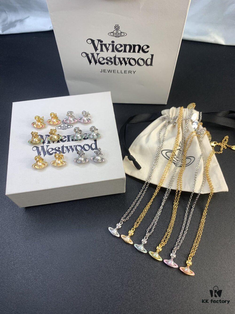 West Queen Pearl Earring and Necklace Set