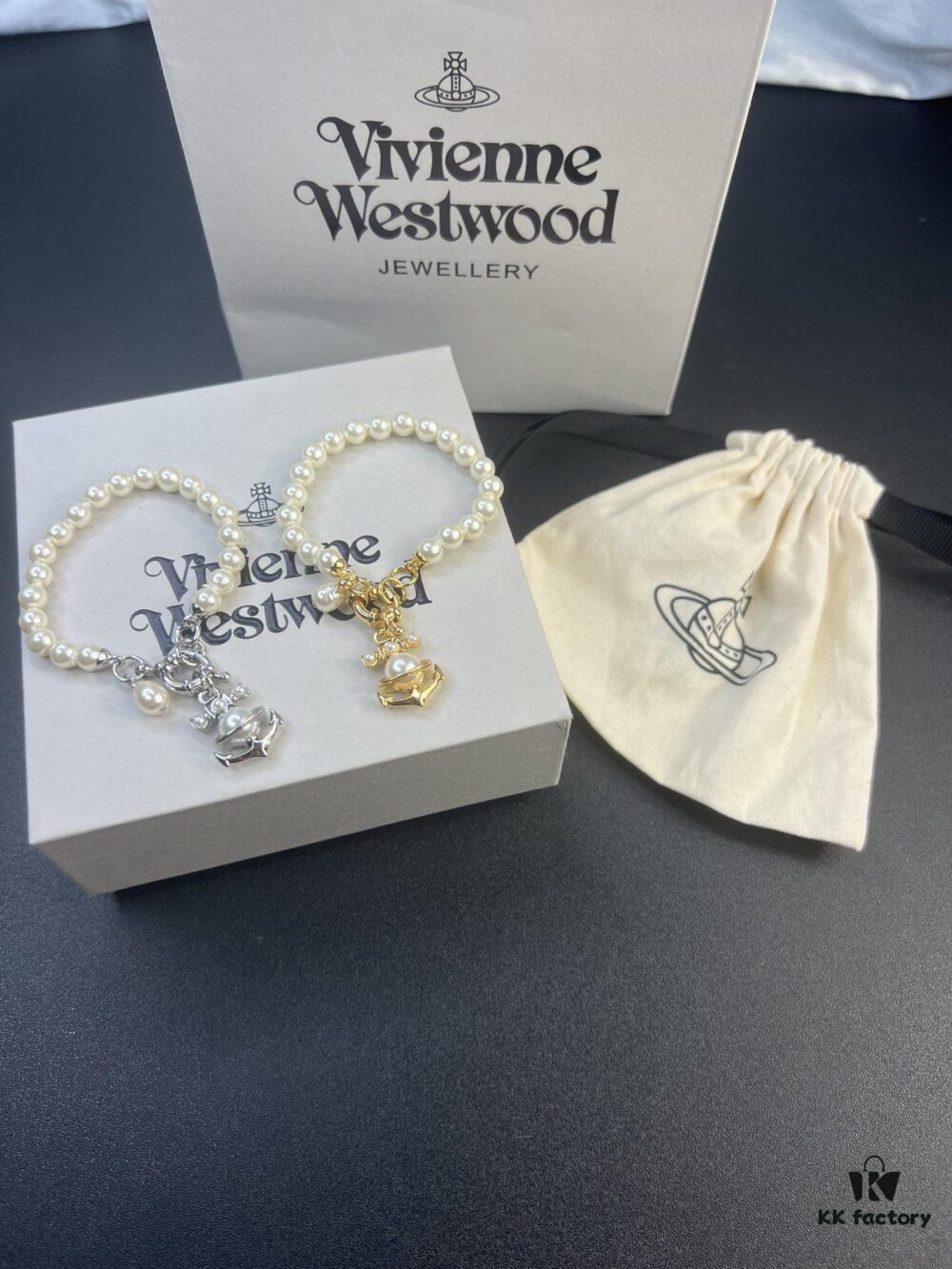 West Grandma Vintage Cat Boat Pearl Bracelet in Gold and White Gold Two Colors