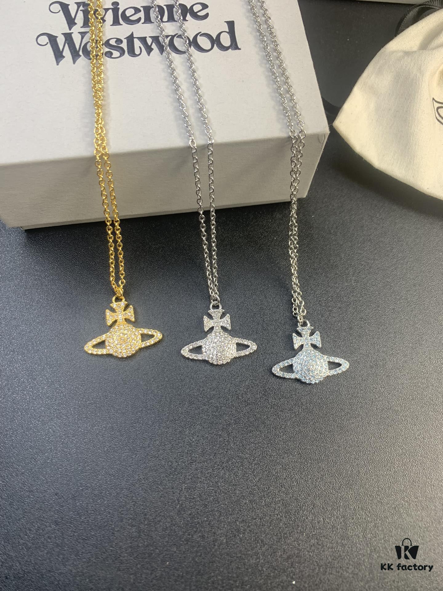 West Queen Full Diamond Blue Necklace