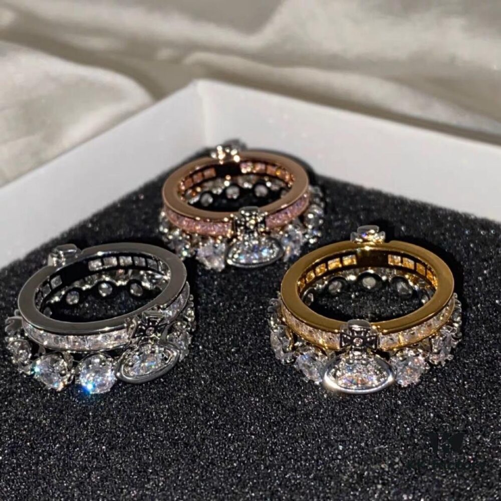Vivienne Westwood Saturn Double-Layer Rhinestone Ring, Luxurious and Elegant
