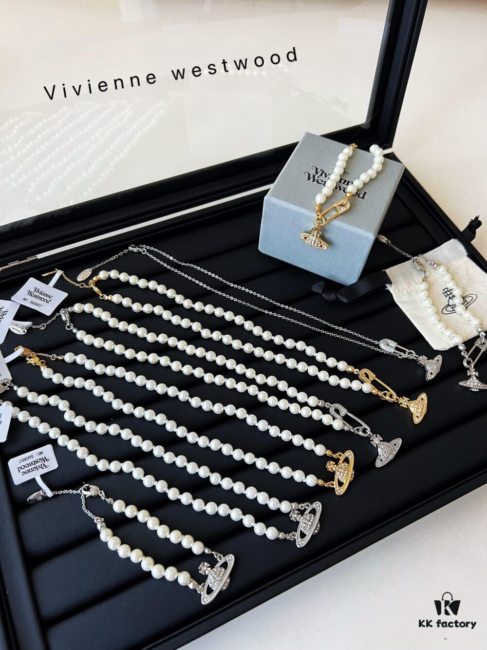 Vivienne Westwood Saturn Series Necklace/Bracelet Eight Styles Collection