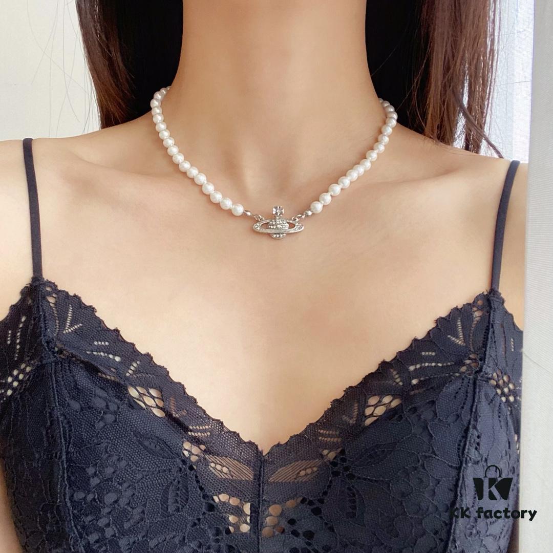 Not Only Pure and Sweet, But Also Perfect for Punk Sensuality!