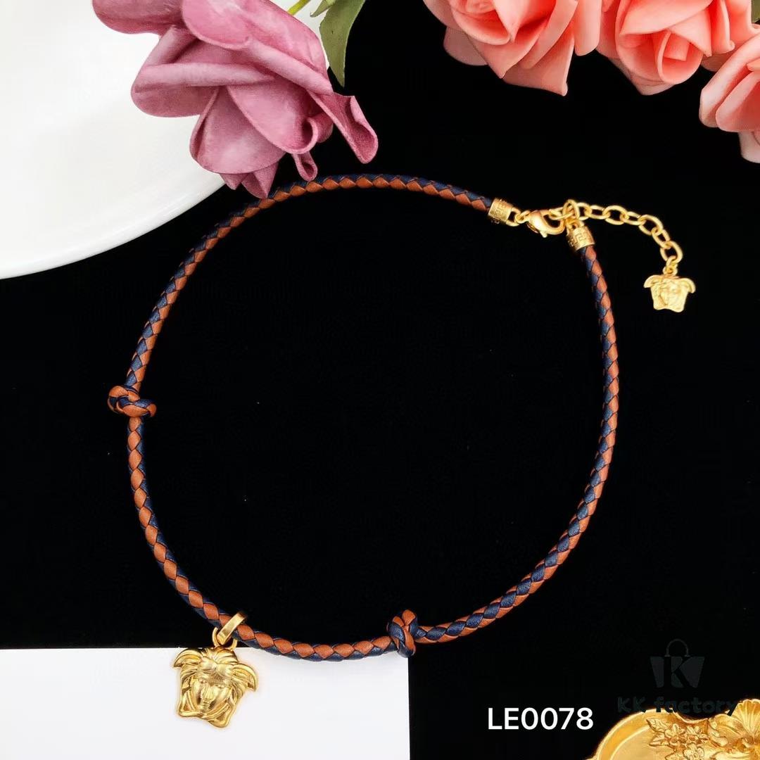 Original Quality 👑 Versace Medusa Maze Design Necklace