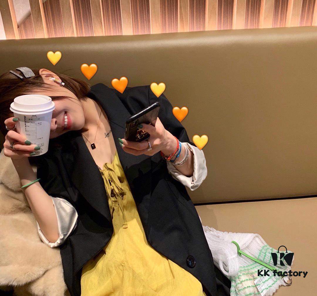 19 Style Celine/CELINE ALPHABET 19 New Arrival 26 Alphabet Cube Bracelet Necklace in Gold-Tone Brass